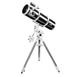 Sky-Watcher Oregon NT-200P EQ5-T